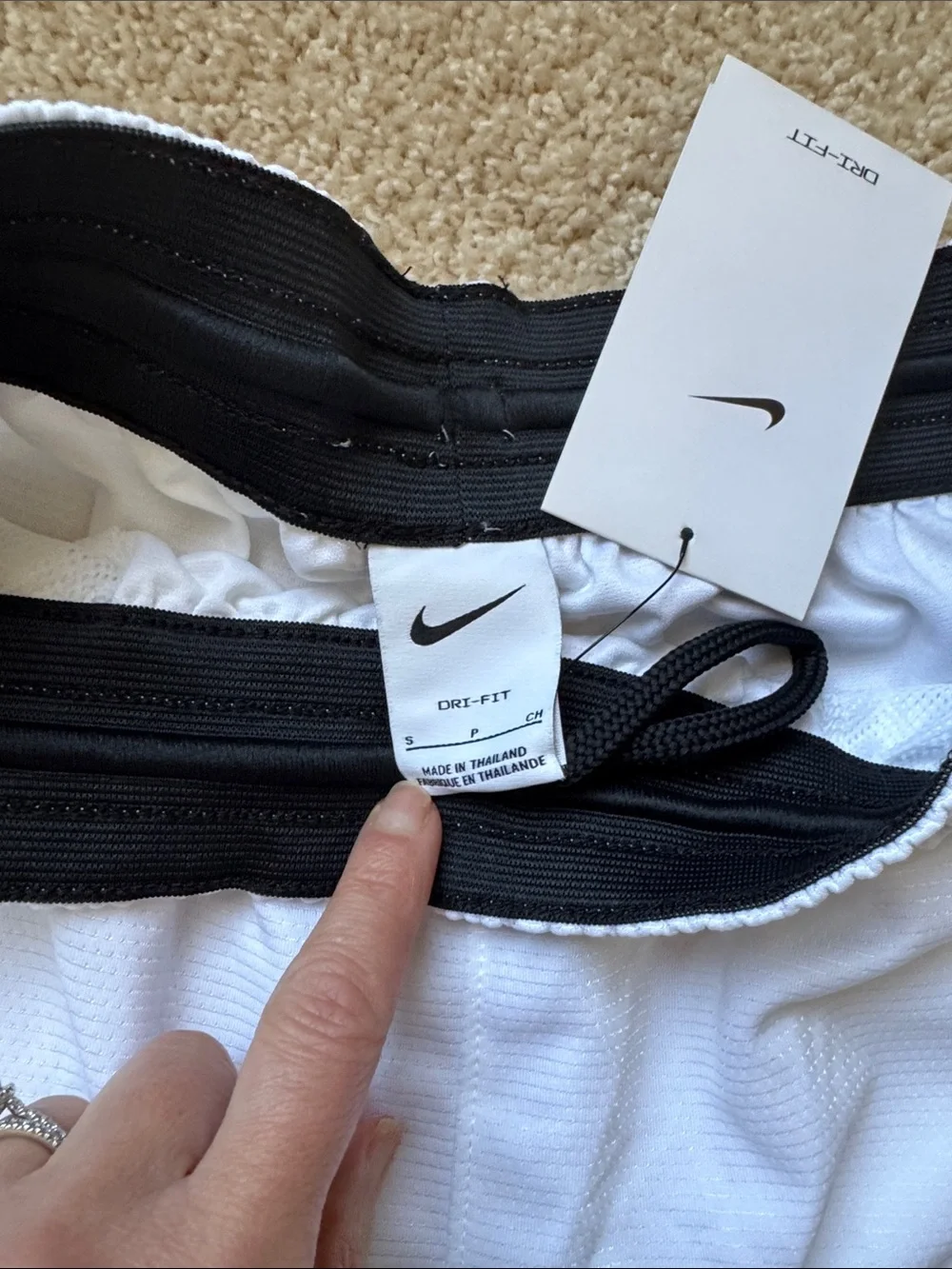NWT - Nike Men’s White and Black Athletic Shorts size Small